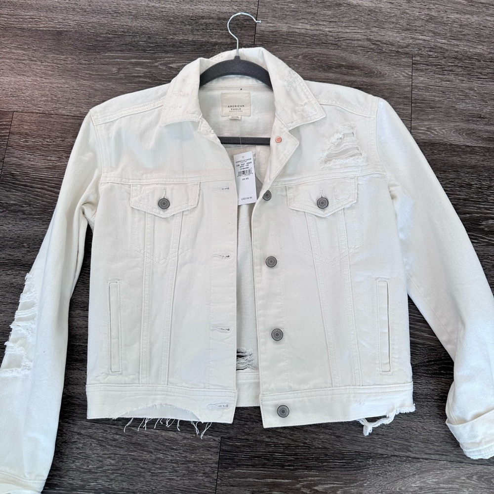 Distressed white American Eagle Jean Jacket